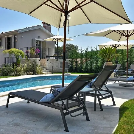Villa Beautiful Zita With Private Pool Jaksici