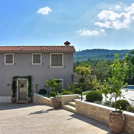 Villa Beautiful Zita With Private Pool *